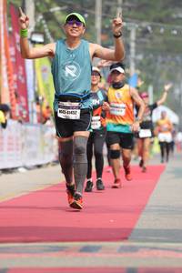 BIB: 41452
                            <button type="button" onclick="openModal(8225419)" class="btn btn-primary btn-sm float-right btn-popup" data-toggle="modal" data-target=".modal-high-quality">
                        <i class="fas fa-shopping-cart"></i> Add to Cart
                    </button>
                                            <button type="button" onclick="isThisMe(8225419, true)" class="btn btn-success btn-sm float-right btn-popup btn-isme hidden" data-toggle="tooltip" data-placement="bottom" title="นี่คือรูปของคุณใช่ไหม คลิกที่นี่เพื่อเอาเข้าอัลบั้ม">
                        <i class="fas fa-plus"></i> Add to album
                    </button>
                    <button type="button" onclick="isThisMe(8225419, false)" class="btn btn-warning btn-sm float-right btn-popup btn-isnotme hidden">
                        <i class="fas fa-ban"></i> Remove from album
                    </button>